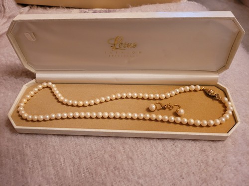 Vintage pearls necklaces - vintage,