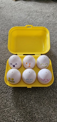 Tomy hide and squeak - hide, egg
