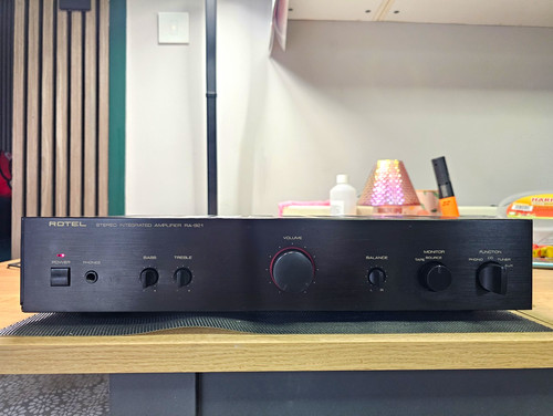 Rotel 921 stereo integrated - stereo,
