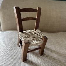 Small Vintage Rustic Woven Toy Chair For Doll or Teddy Bear Display - 10x10x20cm