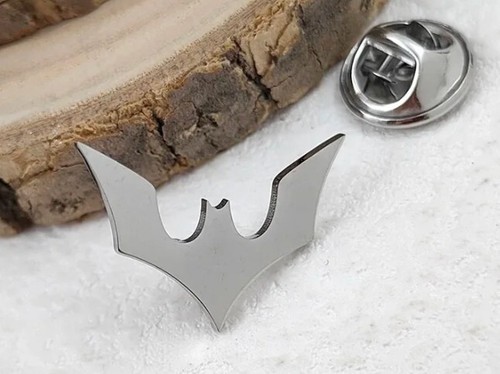 Stainless steel brooches - steel,