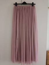 Beauut long tulle skirt in