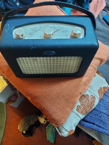 Vintage roberts radio - vintage,