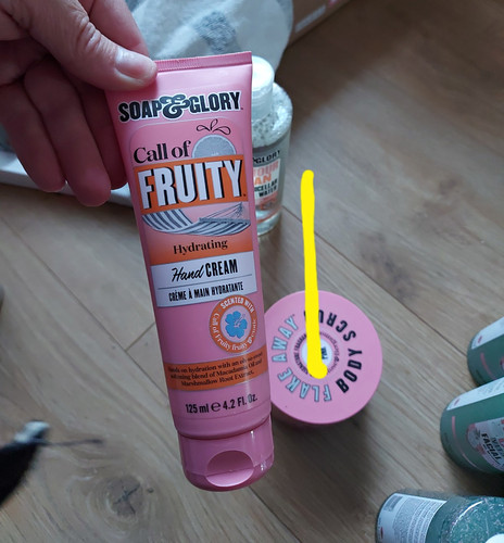 Soap glory call - &,