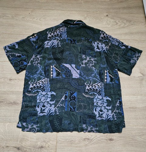 Urban outfitters short sleeve - urban,