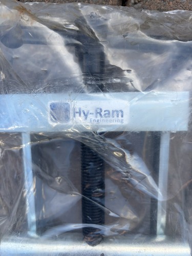 Hyram 25mm squeeze off - 63-25mm, new