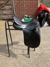 Albion Dressage saddle 17.5 inch MW, black - one owner from new