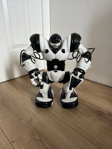 Wowwee robosapien inch - wowwee,