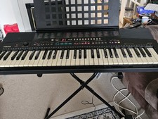 YAMAHA PSR -215 KEYBOARD 61