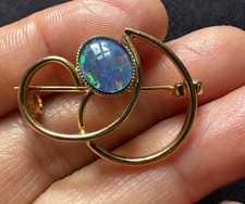Vintage Gilt Metal Fiery Black Opal Triplet Brooch