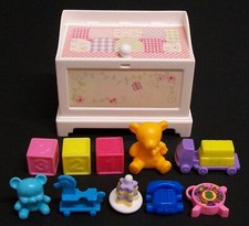 Barbie Happy Family, Toy Chest