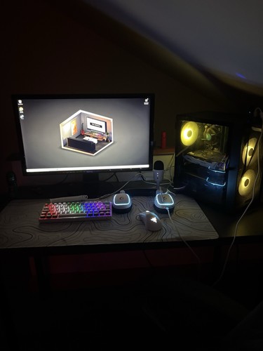 Gaming setup keyboard - pc,