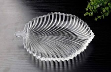 Luxury Clear Glass Leaf Plate – Perfect Centrepiece or gift (16.8cmx20.5cm)