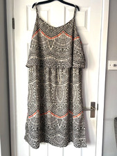 Ladies gorgeous long dress by Damart size 24 Adjustable straps BNWOT