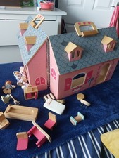 Mr Tumble Wooden Carry Play