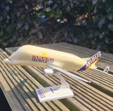 Airbus A300-600ST Super Transporter Skymarks Collectors Model Scale 1:200. E