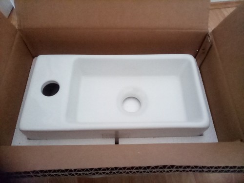 Small bathroom wall - small,