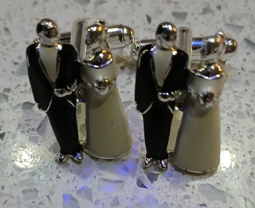 Bride and groom figure - bride,