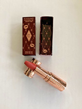 Charlotte Tilbury Kissing