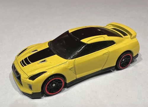 Hot wheels nissan gtr r35 - ,