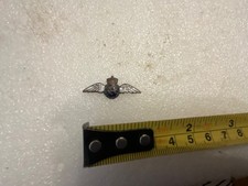 SMALL WW2 RAF BADGE ROYAL AIR