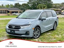 2025 Honda Odyssey Touring Van
