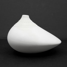 Rosenthal Studio Linie Tapio Wirkkala Matte White Pollo Elegant Bud Vase Vintage