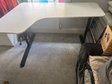 IKEA BEKANT Left-Hand Corner Desk Light, Oak, 160cm x 110cm with Black Legs