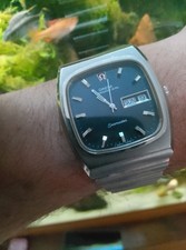 Omega Seamaster Megaquartz 32 kHz  Vintage 1970s, Original Bracelet.