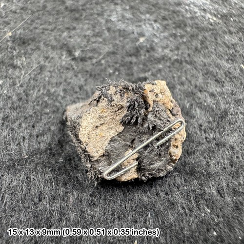 Lodestone natural mineral - lodestone,