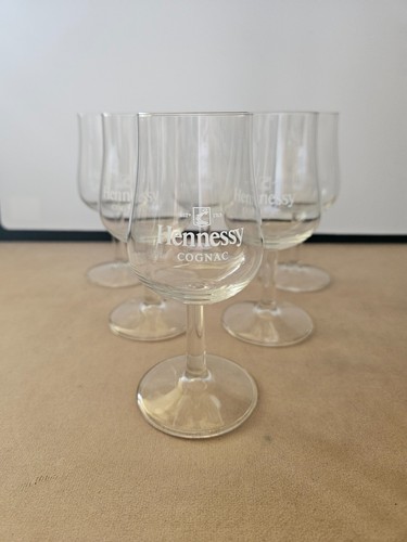 Hennessey cognac small stem - hennessey,
