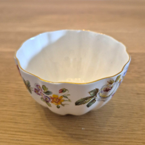 Vintage 1940s royal crown - 1940s,
