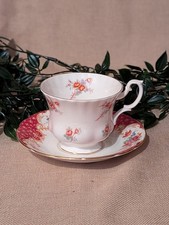 Richmond Rose Time Teacup & Paragon Rockingham Saucer Mismatched Set