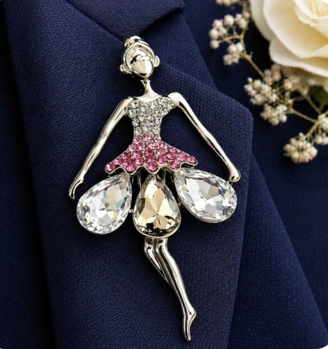 Ballerina brooch pink
