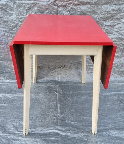 Large retro vintage red - vintage,