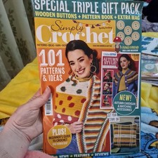 Simply Crochet Magazine #166 2025: 101 patterns + Wooden Buttons, Pattern book