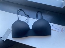 RRP £40 Calvin Klein Wirefree