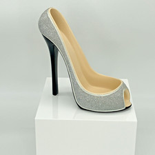 Silver Stiletto Wine Bottle Holder High Heel Shoe Bar Accessory Caddy Sparkle