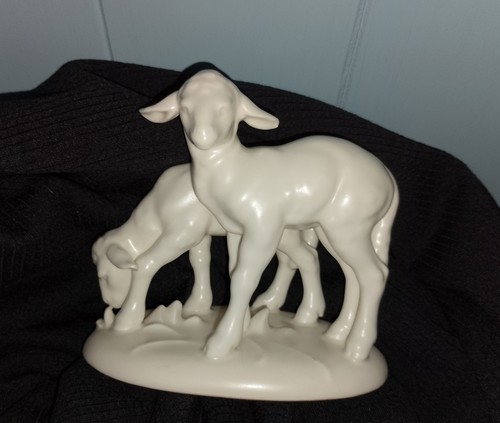 Katzhutte lambs grazing - lambs,