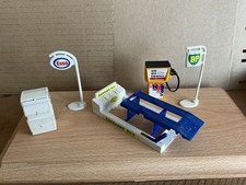 Service Filling Station Model Toy Car Set vintage petrol pumps ramp signs