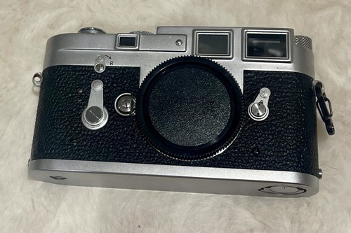 Leica 35mm rangefinder - m3,