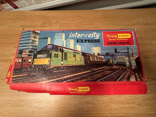 Hornby r1290m triang rs9 - hornby,