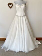 29 ? Abigail by Hollywood Dreams  |  Size 12  |  Ivory Organza Wedding Dress