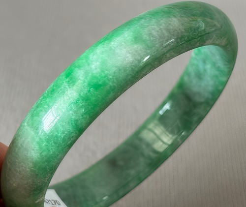 58mm natural green - natural, jadeite