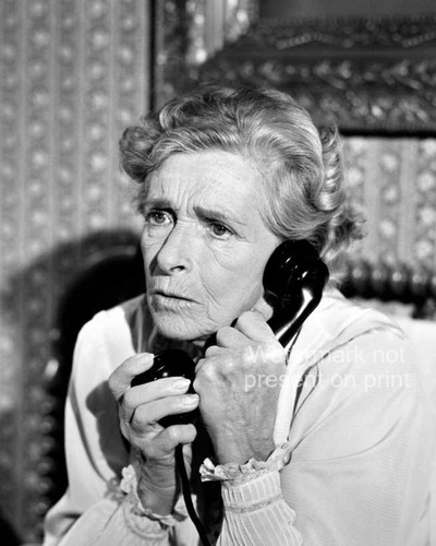 Gladys cooper photo 8x10 - cooper,