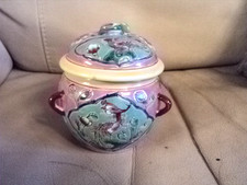 RARE Kamcheng Traditional Chinese Ceramic jar hand painted patterns 10cm SIGNED