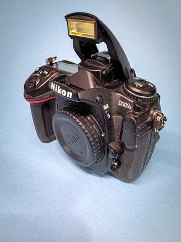 Nikon d300s 3mp digital - d300s, 12.3mp