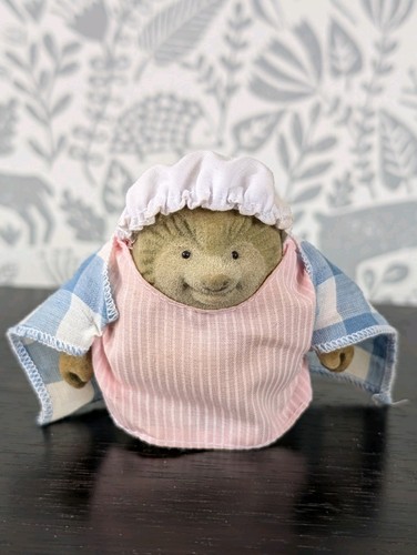 Vintage mrs tiggywinkle - vintage,
