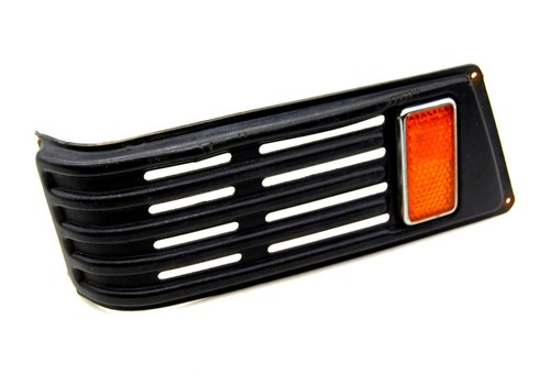 Offside rear quarter - rear, reflector