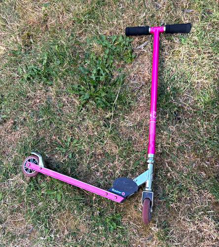 Razor pink push kick - push,